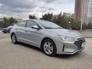 серебряный Hyundai Elantra 2.0 AT (150 л.с.) 2019 фото 20