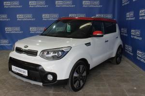 белый Kia Soul, II Рестайлинг 2.0 AT (150 л.с.) 2019