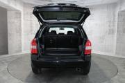 Черный Hyundai Tucson 2.0 MT (141 л.с.) 4WD 2008 фото 12