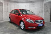 Красный Mercedes-Benz B-Класс 180 1.6 AMT (122 л.с.) 2013 фото 2