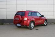 Красный Suzuki Grand Vitara 2.0 MT (140 л.с.) 4WD 2010 фото 5