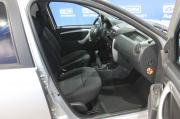 серебряный Nissan Terrano 1.6 MT (102 л.с.) 2014 фото 10