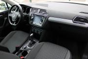 Белый Volkswagen Tiguan 2.0 AMT (180 л.с.) 4WD 2017 фото 10