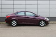 Фиолетовый Hyundai Solaris 1.6 AT (123 л.с.) 2012 фото 4