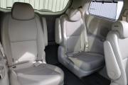Серый Kia Carnival 2.2d AT (202 л.с.) 2018 фото 12