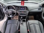 белый Hyundai Sonata 2.4 AT (188 л.с.) 2018 фото 4