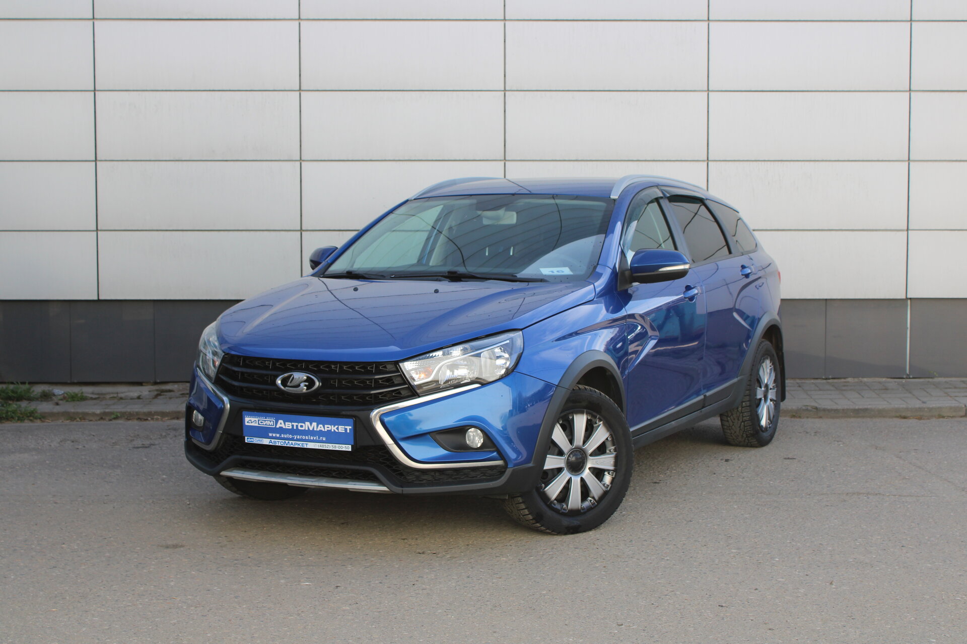 Синий Lada (ВАЗ) Vesta SW 1.6 MT (106 л.с.) 2021