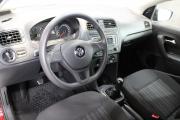 Красный Volkswagen Polo 1.6 MT (90 л.с.) 2018 фото 9