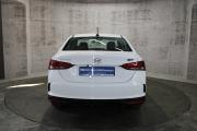 Белый Hyundai Solaris 1.6 AT (123 л.с.) 2021 фото 6