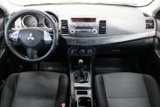 Серебряный Mitsubishi Lancer 1.8 MT (143 л.с.) 2008 фото 8