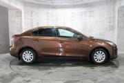 Коричневый Mazda 3 1.6 MT (105 л.с.) 2012 фото 3