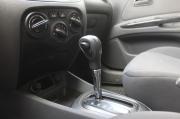 бежевый Kia Rio 1.4 AT (97 л.с.) 2010 фото 19