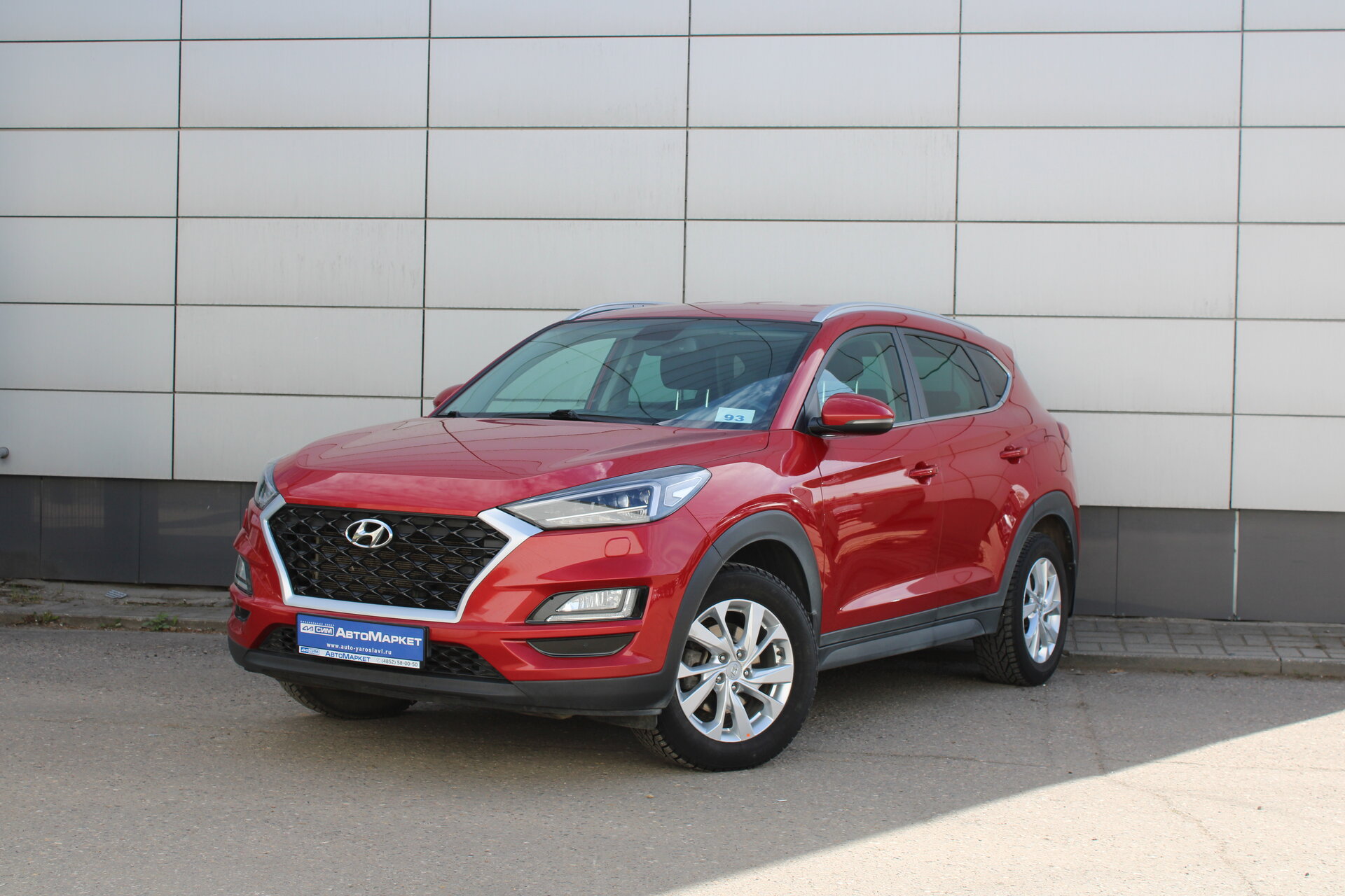 Красный Hyundai Tucson 2.0 AT (150 л.с.) 4WD 2018