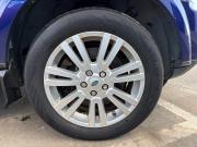 Синий Land Rover Discovery 3.0d AT (245 л.с.) 4WD 2011 фото 4