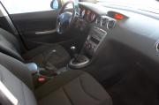 синий Peugeot 408 1.6 MT (110 л.с.) 2012 фото 14