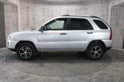 Серебряный Kia Sportage 2.0 MT (141 л.с.) 2010 фото 4