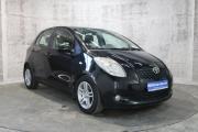 Черный Toyota Yaris 1.3 MT (87 л.с.) 2007 фото 2