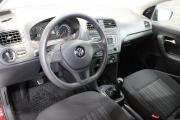Красный Volkswagen Polo 1.6 MT (90 л.с.) 2018 фото 9