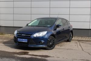 Синий Ford Focus 1.6 AMT (105 л.с.) 2012