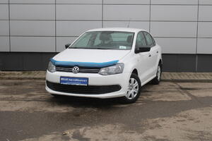 Белый Volkswagen Polo 1.6 MT (105 л.с.) 2011