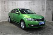 Зеленый Skoda Rapid 1.6 AT (110 л.с.) 2017 фото 2
