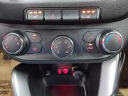 синий Kia Ceed 1.6 MT (129 л.с.) 2015 фото 17
