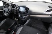 Серый Lada (ВАЗ) Vesta SW 1.6 MT (106 л.с.) 2020 фото 10