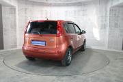 Оранжевый Nissan Note 1.6 AT (110 л.с.) 2007 фото 5