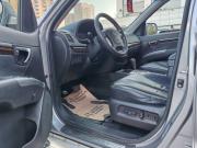 серый Hyundai Santa Fe 2.4 AT (174 л.с.) 4WD 2010 фото 9
