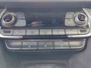 белый Hyundai Santa Fe 2.2d AT (200 л.с.) 4WD 2019 фото 21