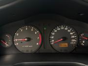 Серый Hyundai Santa Fe 2.7 AT (173 л.с.) 4WD 2002 фото 10