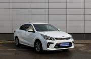 Белый Kia Rio 1.6 AT (123 л.с.) 2018 фото 2