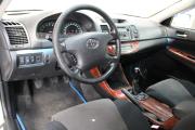 Бежевый Toyota Camry 2.4 MT (152 л.с.) 2004 фото 9