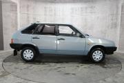 Серый Lada (ВАЗ) 2109 21093i 1.5 MT (78 л.с.) 2003 фото 3