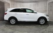 Белый Kia Sorento 2.4 AT (188 л.с.) 4WD 2020 фото 3
