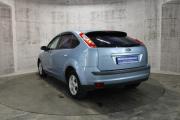 Синий Ford Focus 1.6 MT (100 л.с.) 2007 фото 7