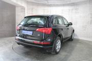 Черный Audi Q5 2.0d AMT (170 л.с.) 4WD 2011 фото 5