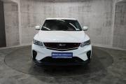 Белый Geely Coolray 1.5 AMT (150 л.с.) 2021 фото 1