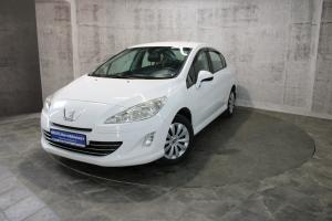 Белый Peugeot 408 1.6 MT (110 л.с.) 2012