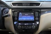 белый Nissan X-Trail 2.5 CVT (171 л.с.) 4WD 2018 фото 19