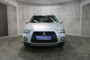 Серебряный Mitsubishi Outlander 2.4 CVT (170 л.с.) 4WD 2011 фото 1