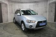 Серебряный Mitsubishi Outlander 2.4 CVT (170 л.с.) 4WD 2011 фото 2