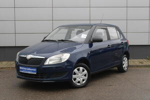 Синий Skoda Fabia 1.2 MT (60 л.с.) 2010