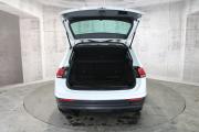 Белый Volkswagen Tiguan 2.0 AMT (180 л.с.) 4WD 2017 фото 12