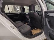 белый Skoda Octavia 1.2 MT (105 л.с.) 2013 фото 11