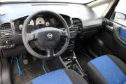Голубой Opel Zafira 1.8 MT (116 л.с.) 1999 фото 9