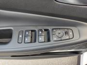 белый Hyundai Santa Fe 2.2d AT (200 л.с.) 4WD 2019 фото 13