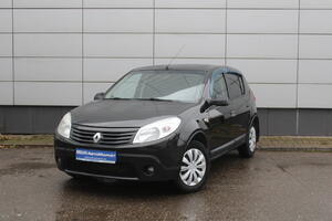 Черный Renault Sandero 1.6 MT (84 л.с.) 2012