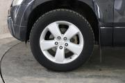 Черный Suzuki Grand Vitara 2.4 AT (169 л.с.) 4WD 2009 фото 13