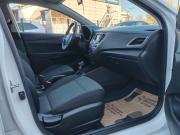 белый Hyundai Solaris 1.6 AT (123 л.с.) 2022 фото 12